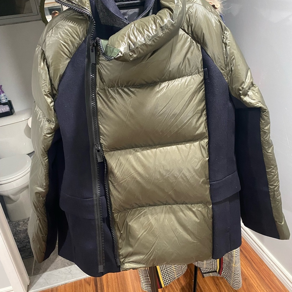 Sacai Olive and Black Puffer Jacket sz 4 UNISEX - Picture 8 of 13